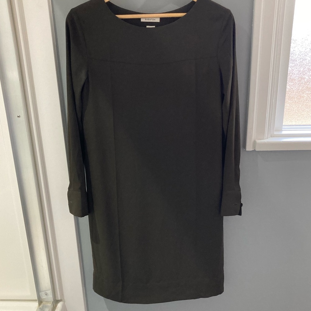Babaton from Aritzia Fairman Dress in Tuscan Olive - Size XS